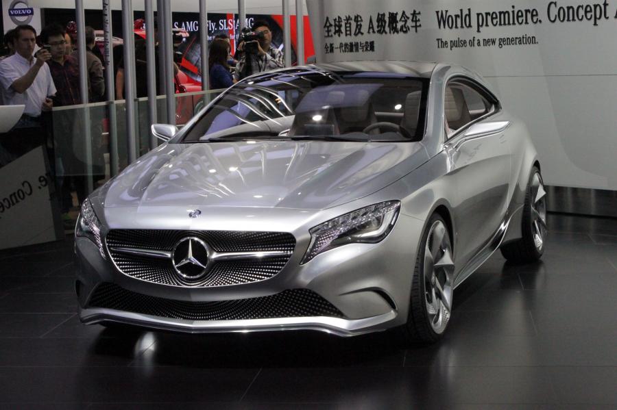  Mercedes-Benz A-Class Concept 2011 года  (фото 1 из 129)